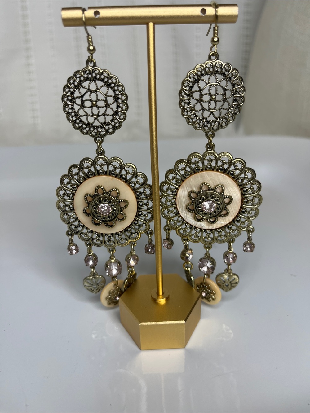 Vintage-Inspired Gold and Cream Filigree Dangle Earrings